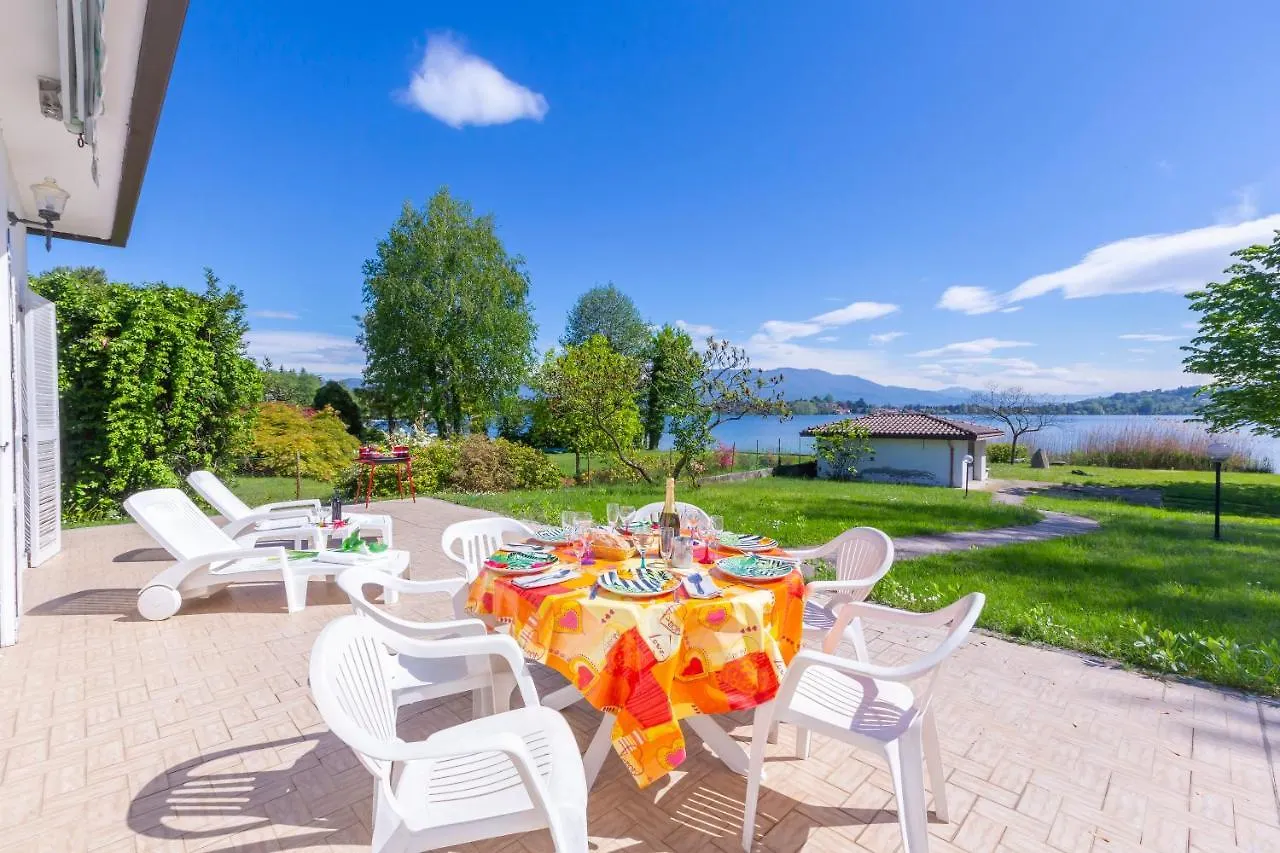 Villa Martine Au Bord Du Lac - Happy Rentals Cadrezzate