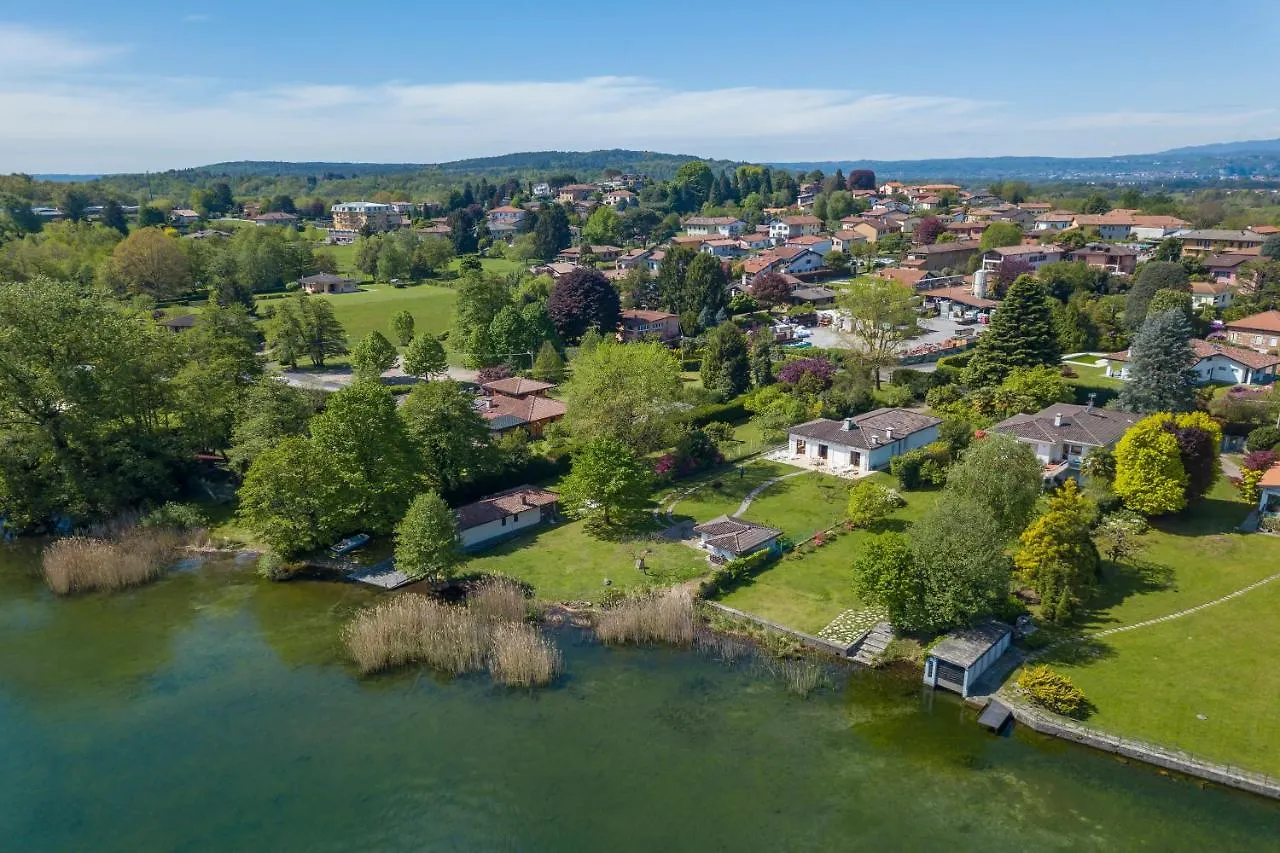 Villa Martine Au Bord Du Lac - Happy Rentals Cadrezzate