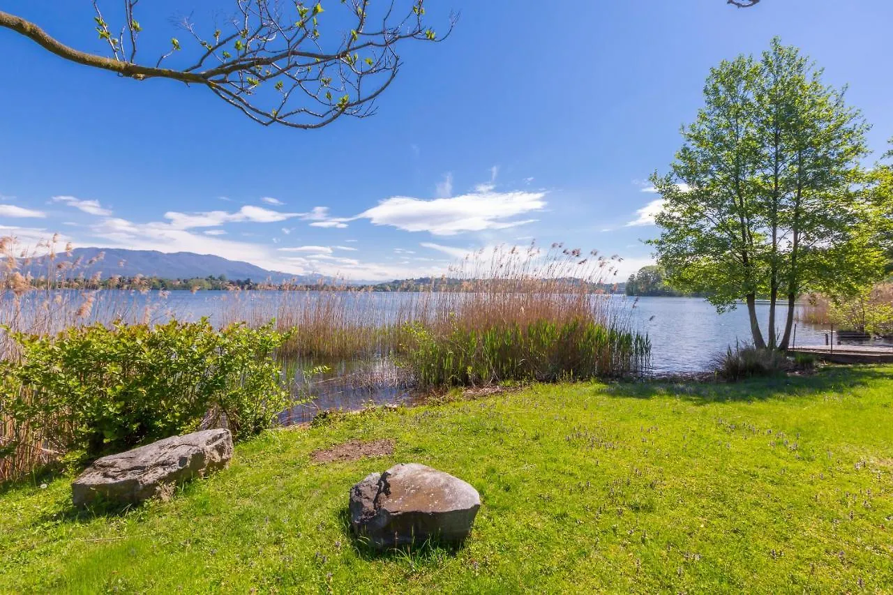 Villa Martine Au Bord Du Lac - Happy Rentals Cadrezzate